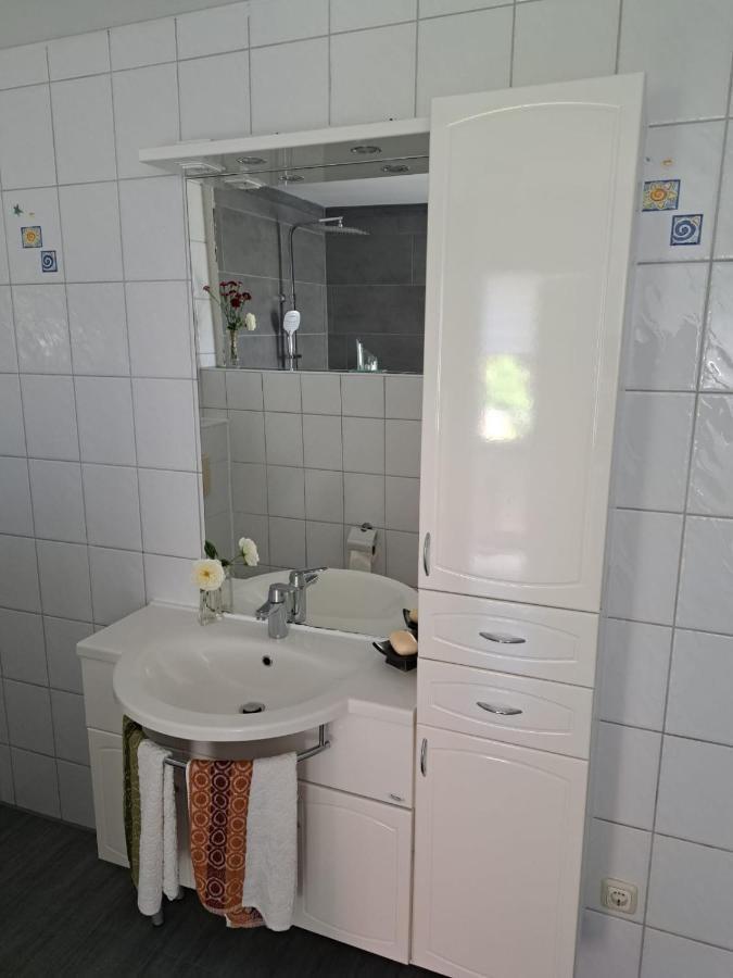 Ferienwohnung Rosengarten บัลเลนชเตดท์ ภายนอก รูปภาพ